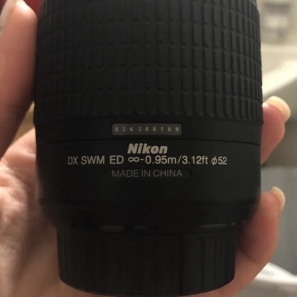 Nikon DX SWM ED ∞ -0.95m/3.12ft lens